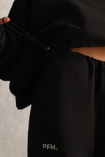 Брюки из плащевки