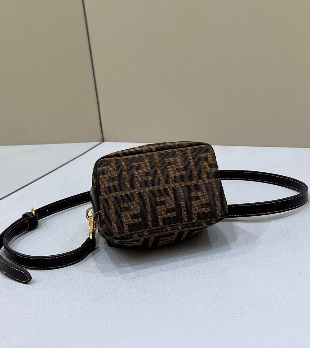 Fendi Small Bag 15 cm