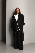 Жакет в полоску с двойным лацканом