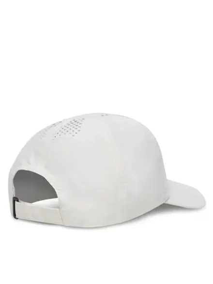 Бейсболка из полиэстера