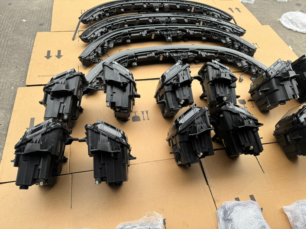 LED фара левая/правая Li Auto L9 L8 L7 L6 оригинал