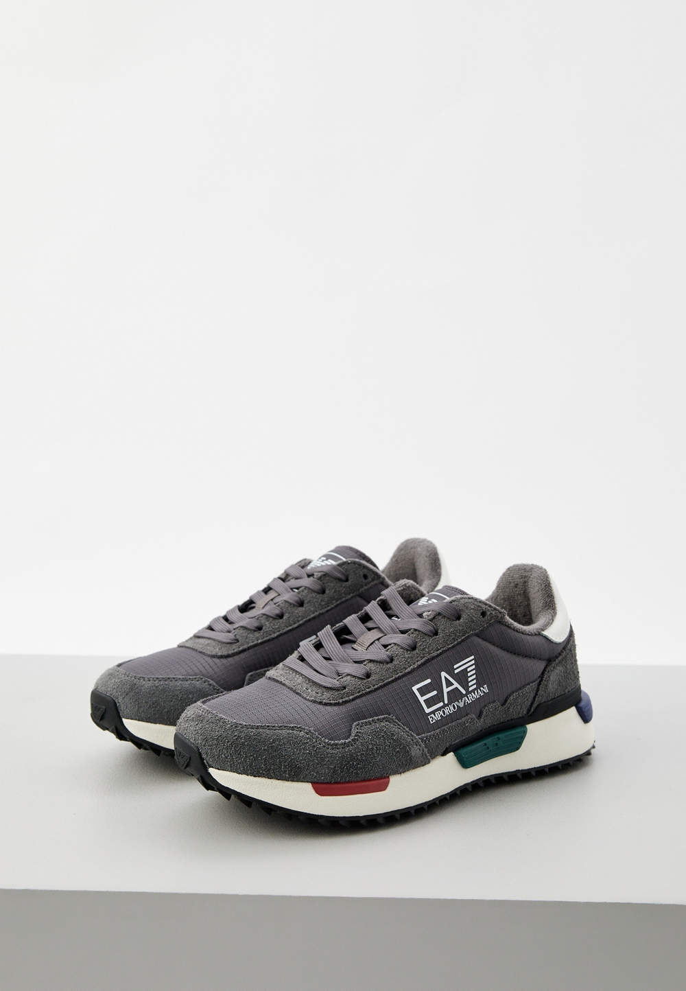 Кроссовки мужские EA7