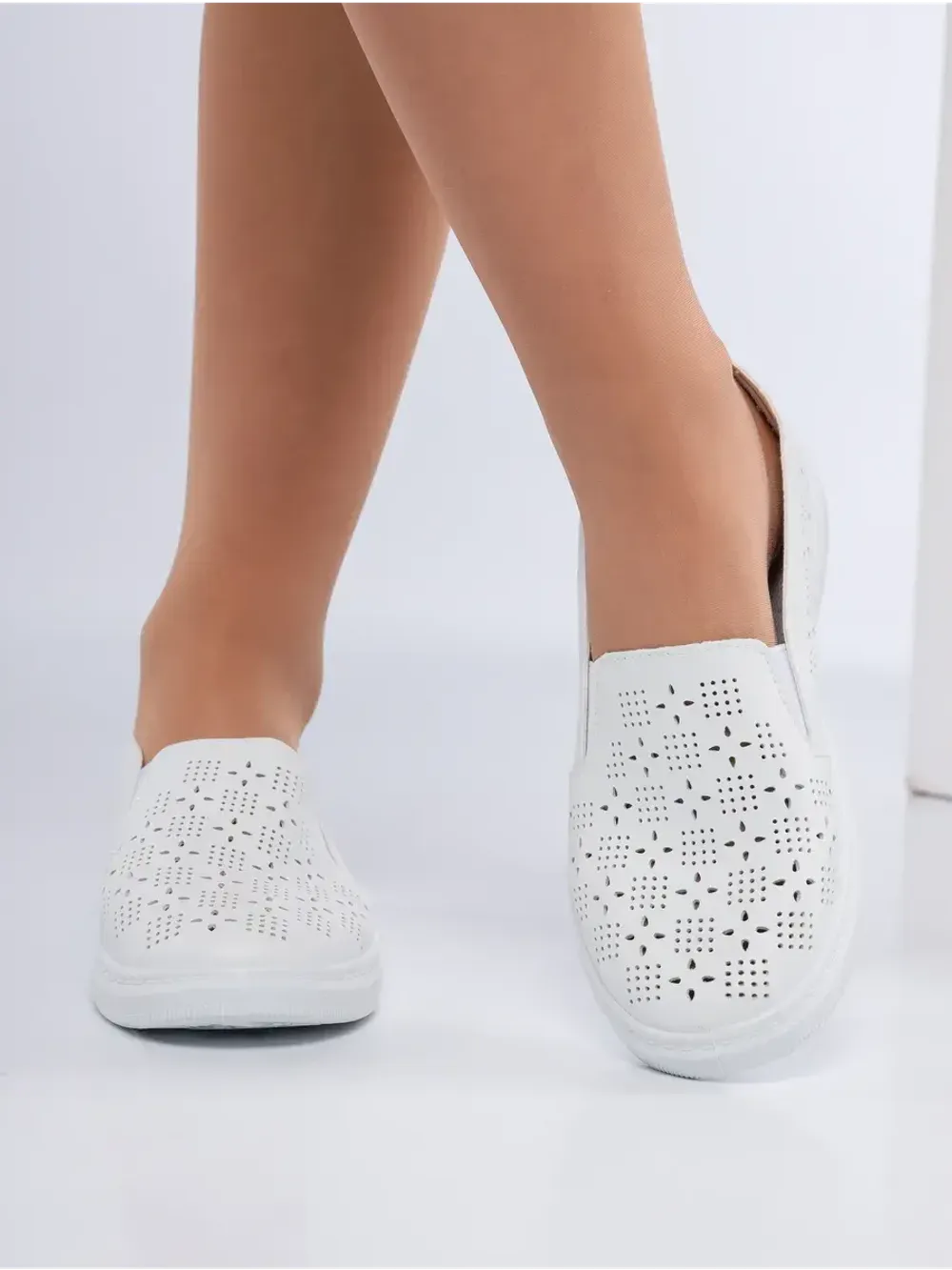 Мокасины летние с перфорацией