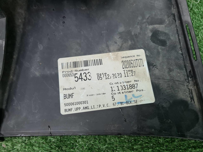 Решетка перед. бампера Mercedes GLE V167 18-24 AMG