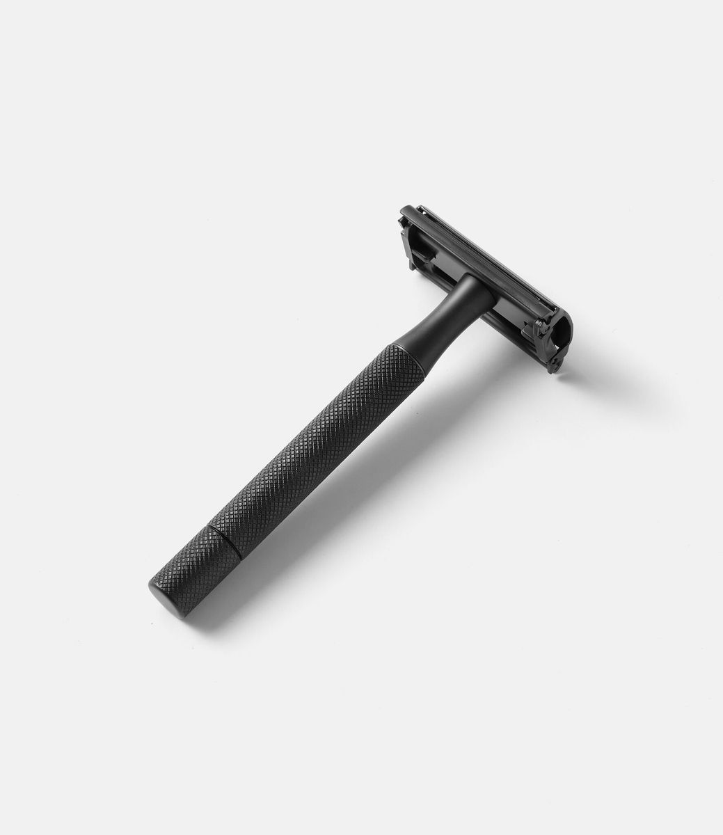 Morrama Allbody Razor Black — т-образная бритва