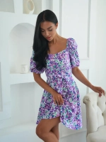 Летнее платье короткое в цветочек