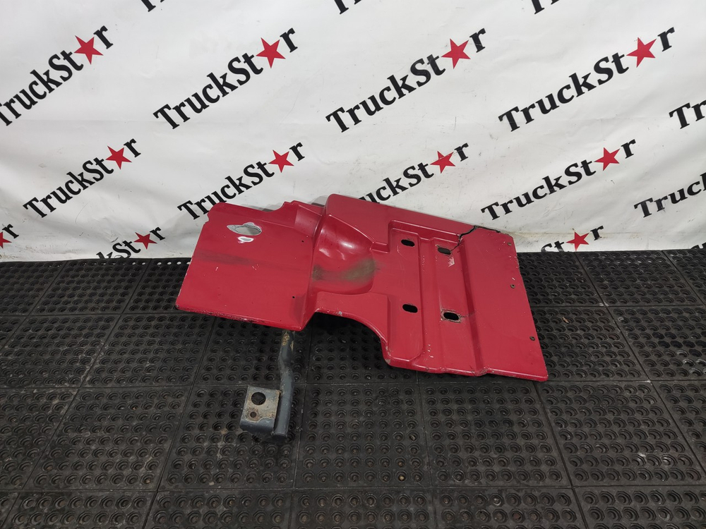 Крыло переднее правое задняя часть