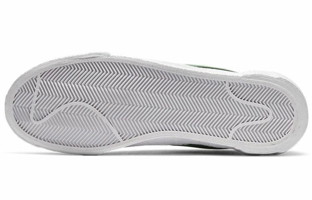 Кроссовки Sacai X Nike Blazer Low "Classic Green"
