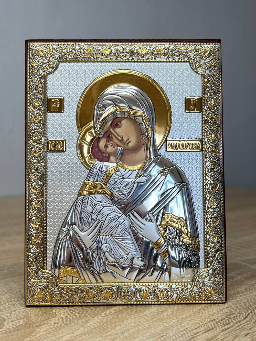 Владимирская БМ, икона прямоугольная без рамки, красное дерево 175х225