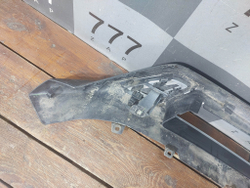 Накладка переднего бампера Mitsubishi Outlander 3 18-нв Б/У Оригинал 6405A269