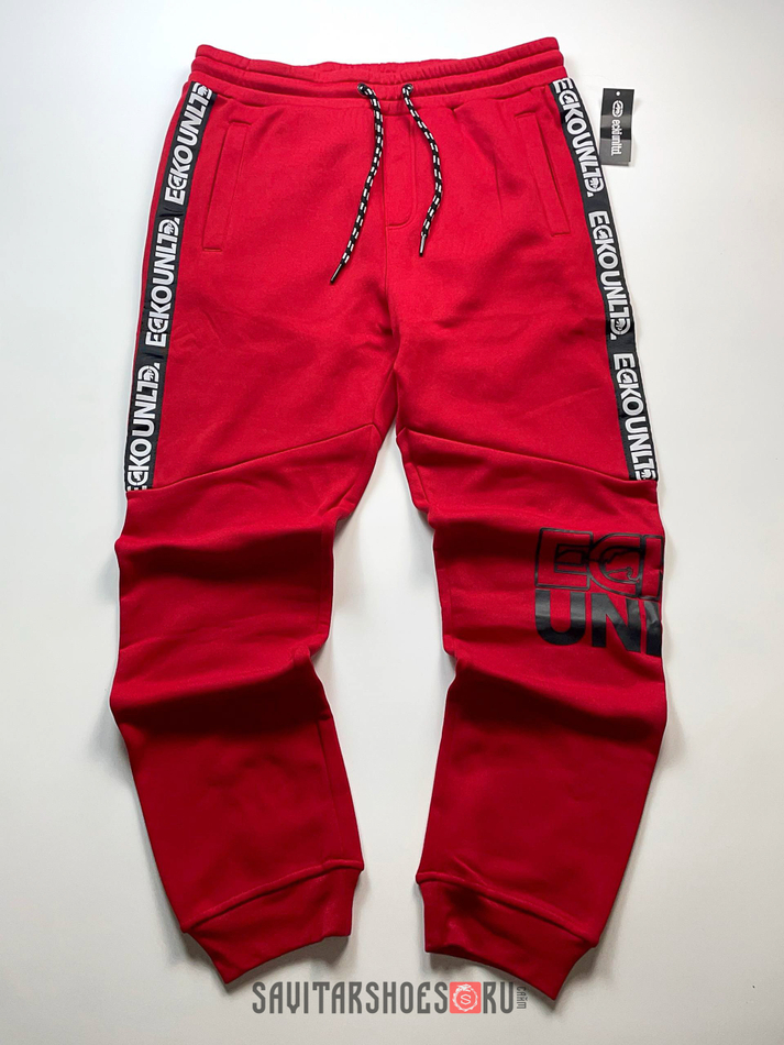 Спортивные штаны на флисе