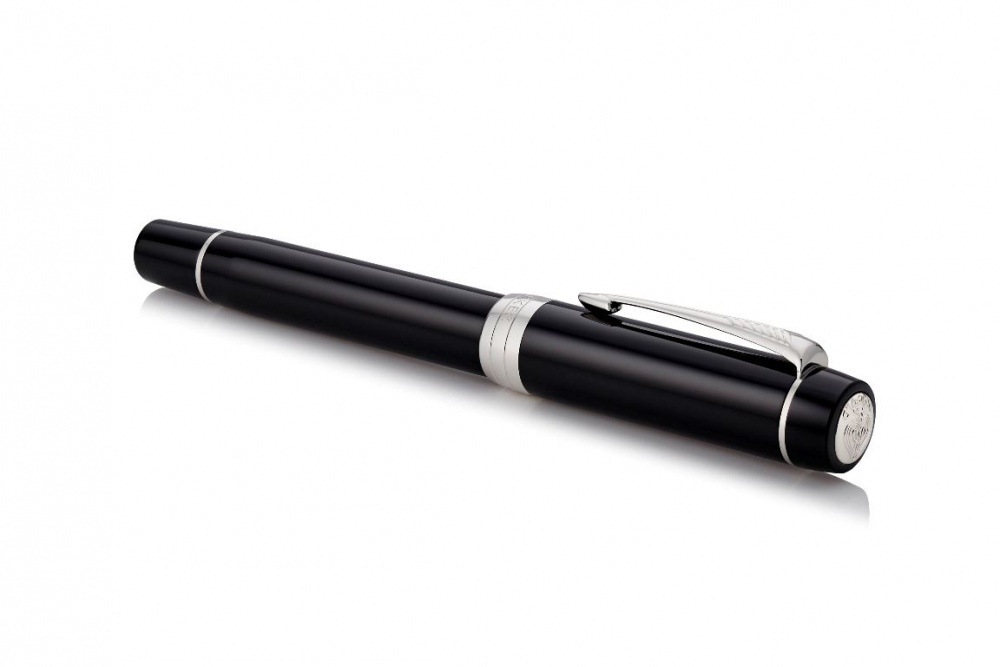 Перьевая ручка Parker Duofold Classic Black CT Centennial Fountain Pen 1931365, перо: F, цвет чернил: black, в подарочной упаковке.