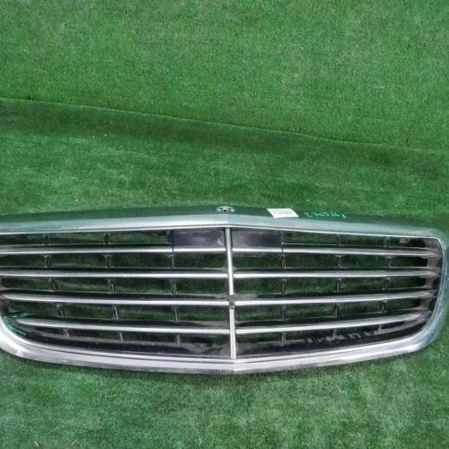 Решетка радиатора Mercedes S w222 (2013-2017)