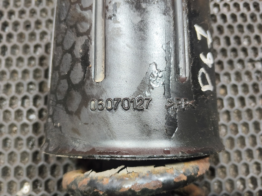 Амортизатор кабины задний 2020г