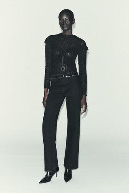 ZARA КРУЖЕВНОЙ ТОП С ВОЛАНАМИ, ЧЕРНЫЙ