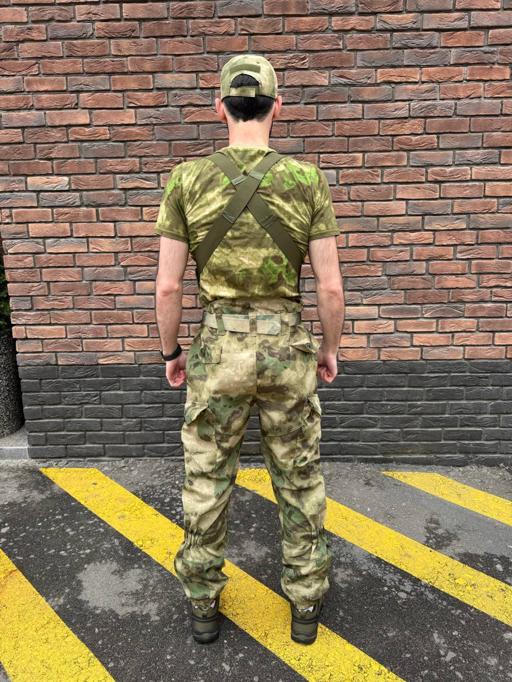 Тактический костюм горка с наколенниками и налокотниками мох лайт