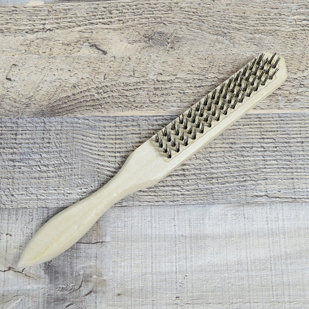 Щетка по металлу 4-х рядная с деревянной ручкой, 26см