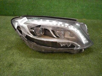 Битая Фара правая Mercedes S W222 (2013-2017) LED