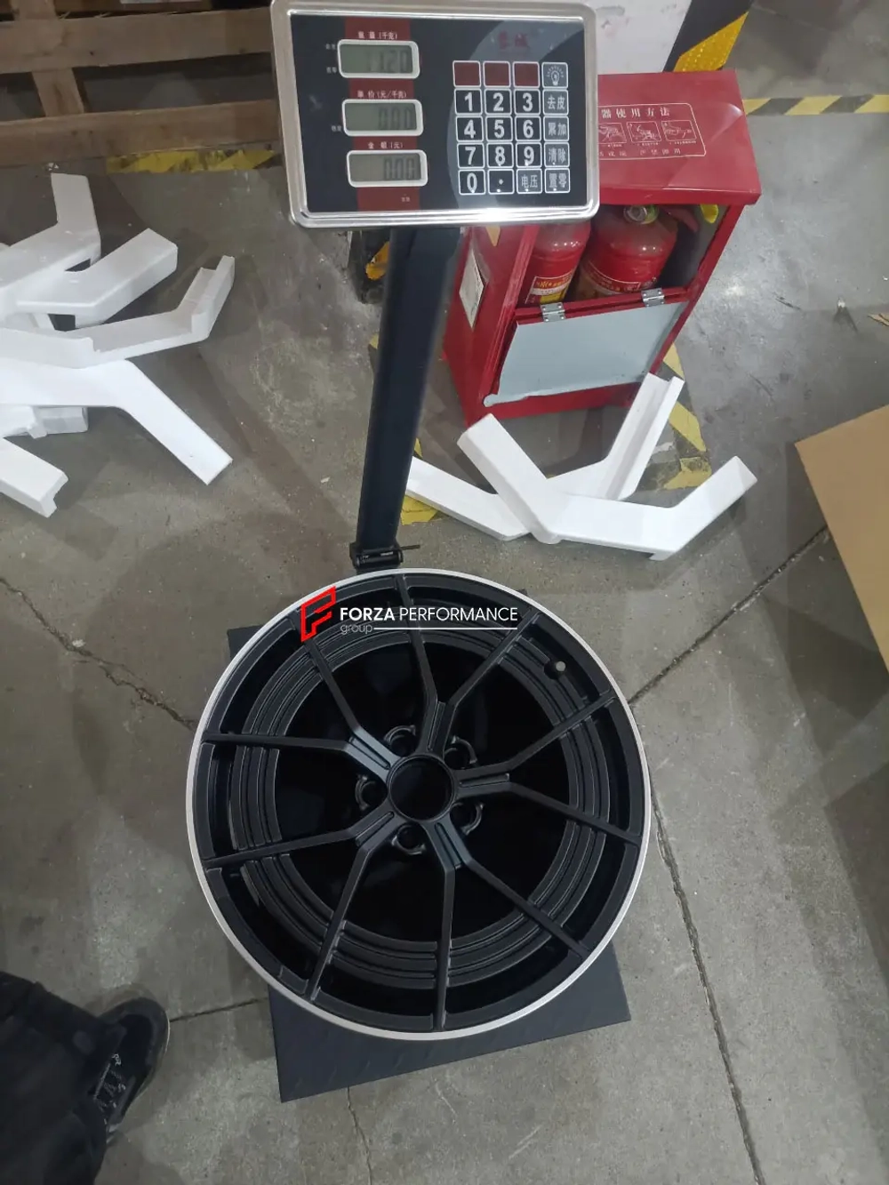 КОВАНЫЕ ДИСКИ ДЛЯ MERCEDES-BENZ E-CLASS W214 ALL TERRAIN 2024 МЕРСЕДЕС-БЕНЗ