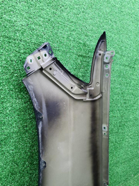 Крыло переднее правое Toyota LC 200 (2015-2021)