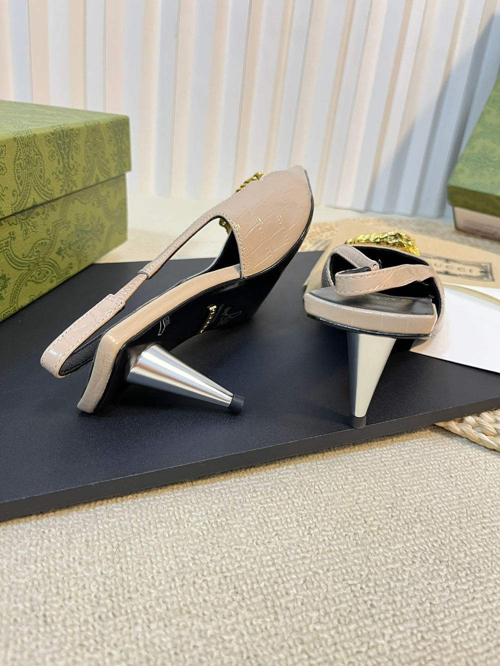 Gucci Slingback Pump