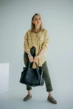 Женская плетеная сумка из натуральной винтажной кожи черного цвета