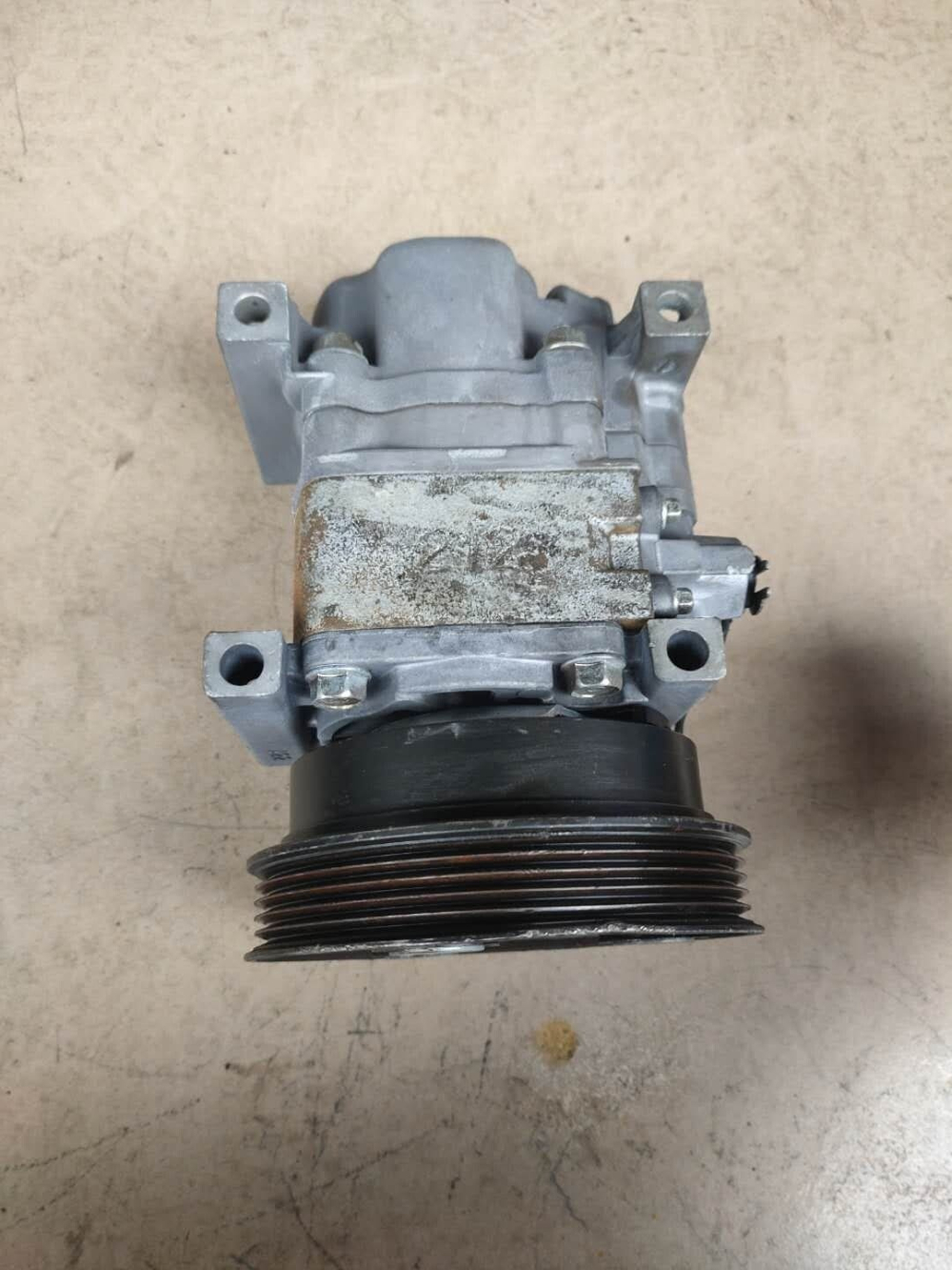 Компрессор кондиционера Mazda 3/5/6 оригинал