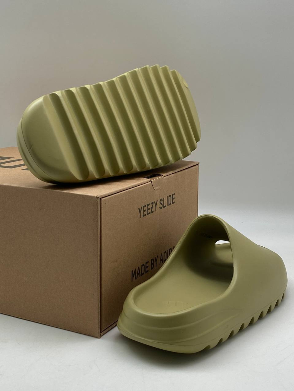 Шлепанцы Adidas Yeezy, арт. 719100