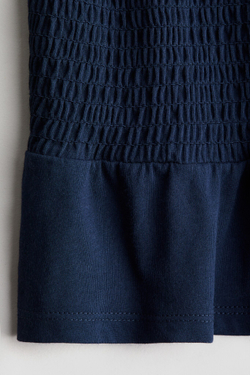 H&M Футболка со сборками и баской, темно-синий