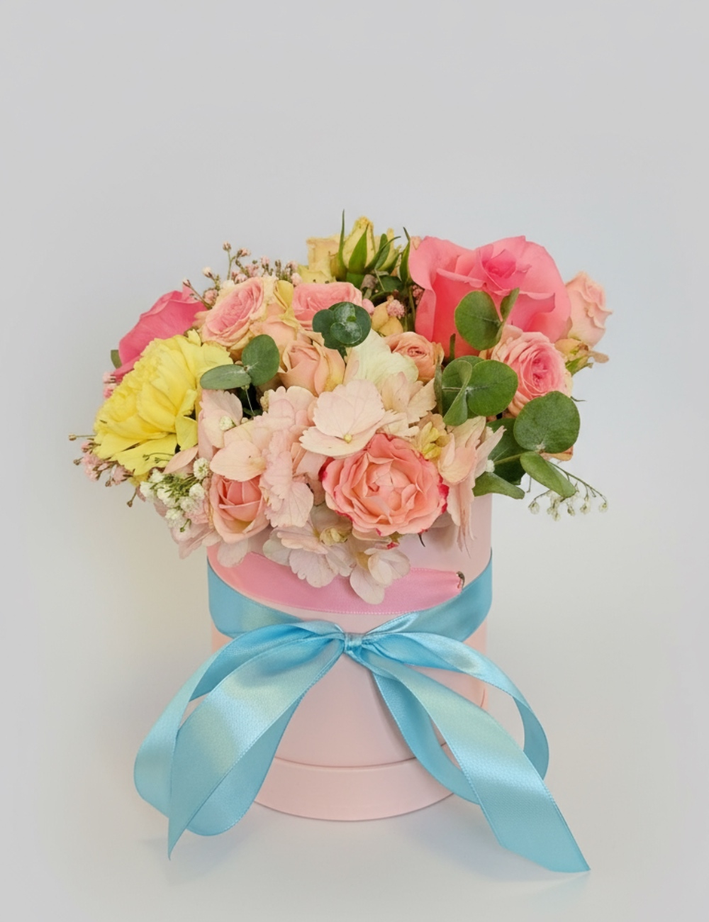 Коробка с цветами Легкость