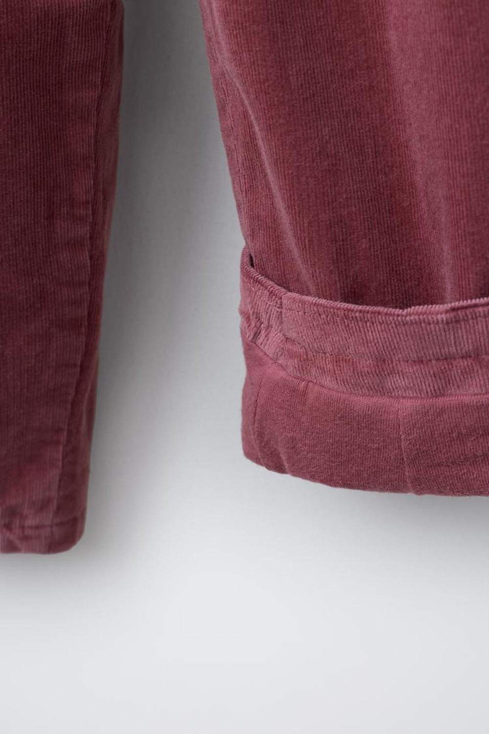 ZARA БРЮКИ BAGGY ИЗ ТОНКОГО ВЕЛЬВЕТА С ПОДКЛАДКОЙ, РОЗОВЫЙ