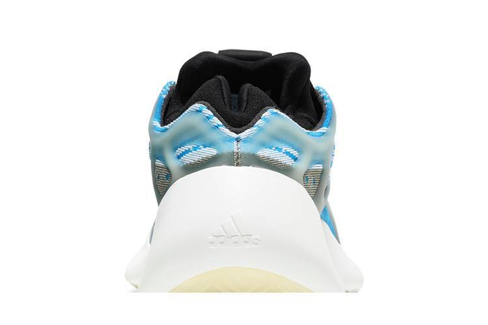 Кроссовки Adidas Originals Yeezy Boost 700 V3 Arzareth