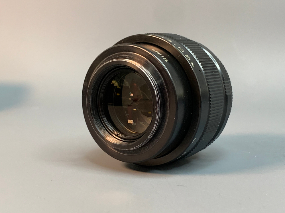 Jupiter-9 2/85mm M42