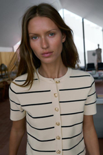 Короткорукавный трикотажный кардиган в полоску - ZARA