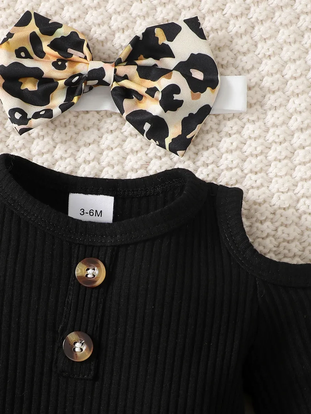 Летний костюм для девочки нарядный в садик