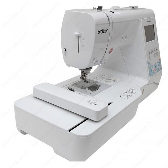 Вышивальная машина Brother Innov-is NV18E