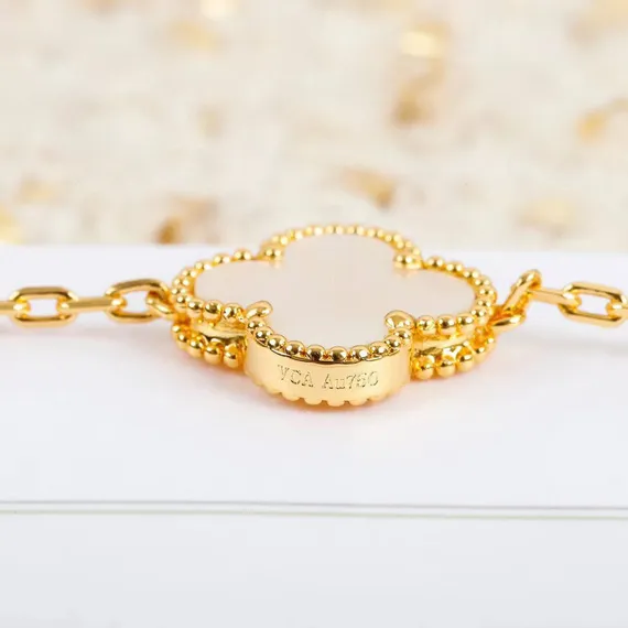 Винтажное колье Van Cleef & Arpels Alhambra, 20 мотивов
