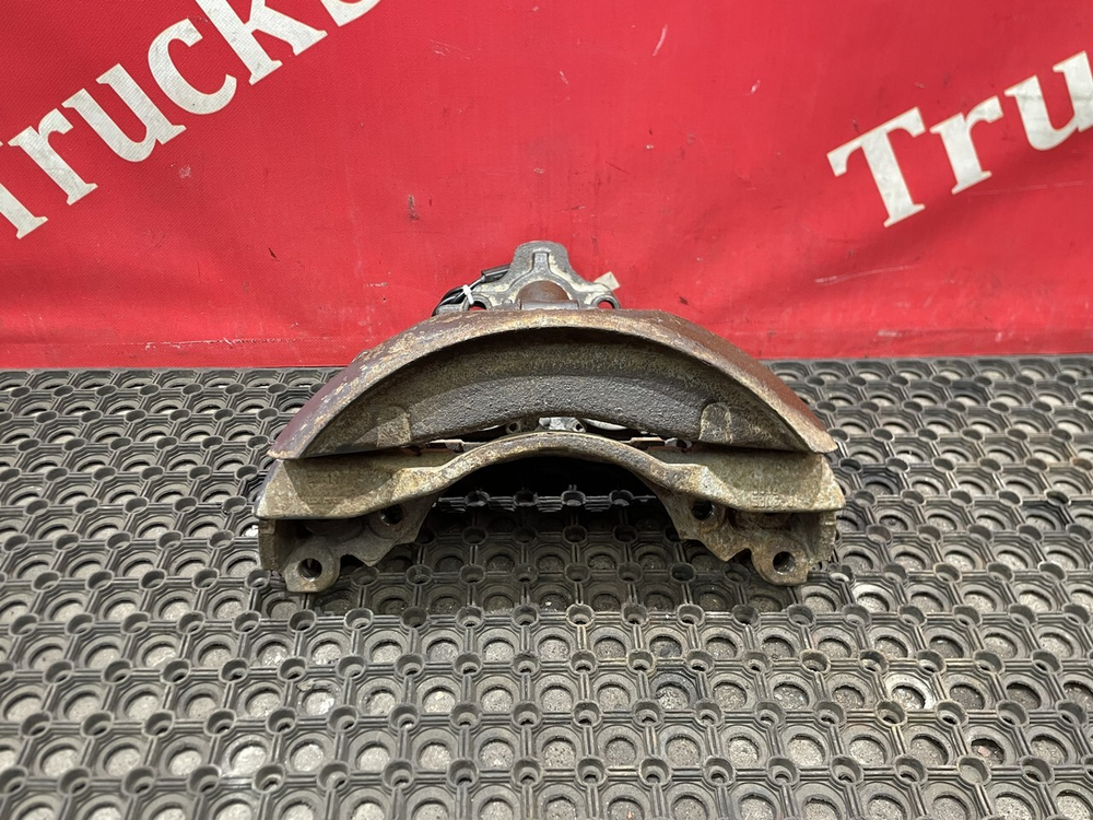 Суппорт зaдний левый 2018г.