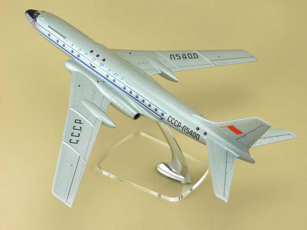 Модель самолета Ту-104А (М1:100, Аэрофлот СССР-Л5400)