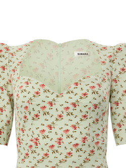 Платье мини с декольте и баской