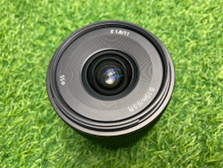 Sony E 11mm 1.8 (SEL11F18)