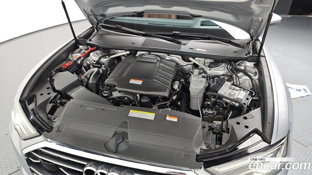Audi A6 (C8) 45 TFSI Premium (09.2020)
