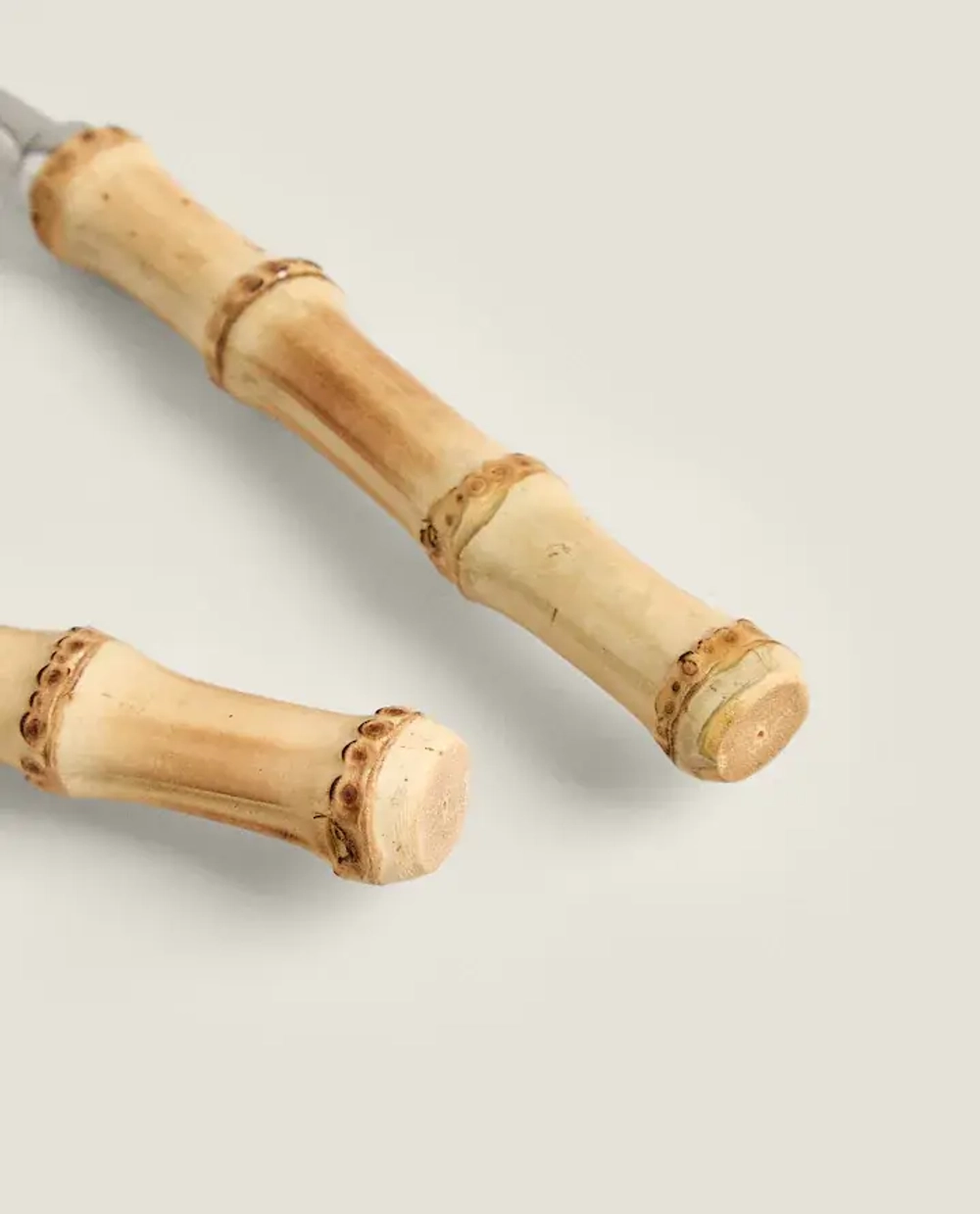 ZARA HOME НАБОР ДЛЯ ПОДАЧИ САЛАТА С БАМБУКОВОЙ РУЧКОЙ (НАБОР ИЗ 2 ПРЕДМЕТОВ), КОРИЧНЕВЫЙ