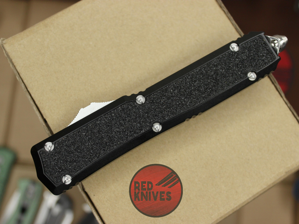 Нож Microtech Makora T/E - черная рукоять , светлый клинок и фурнитура