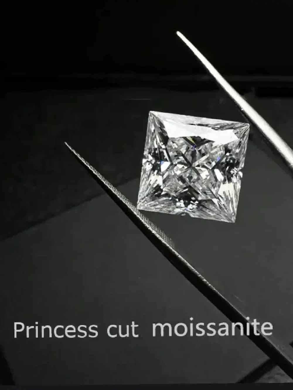 Муассанит принцесса 3.5×3.5мм 0.35сt