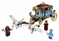 LEGO Harry Potter: Карета школы Шармбатон: приезд в Хогвартс 75958 — Beauxbatons' Carriage: Arrival at Hogwarts — Лего Гарри Поттер