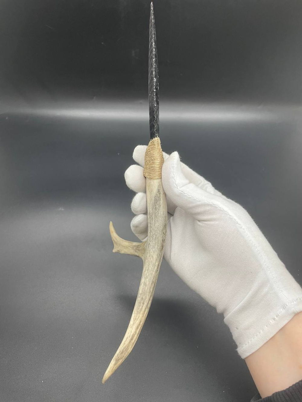 Обсидиановый клинок с рукоятью из рога оленя 28 см