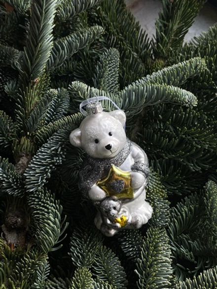 Новогодняя игрушка Медвежонок Рокки со звездочкой стекло