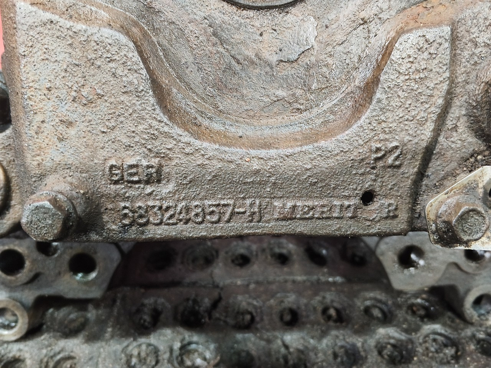 Суппорт правый