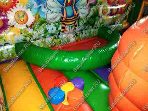Надувной батут "Пчёлки", 5*5*2,5 м